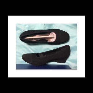 IMPO black kitten mesh heels